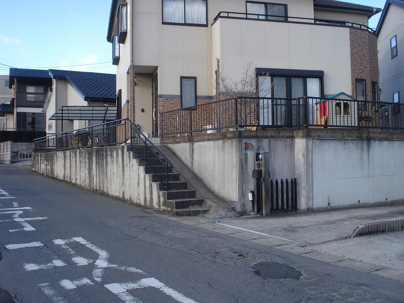 カーポート・駐車場 施工事例5(施工前)