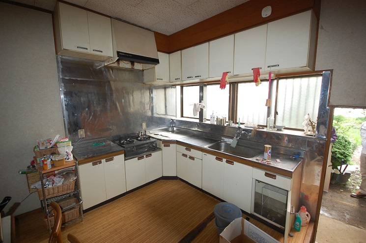 キッチン施工事例7(施工前)