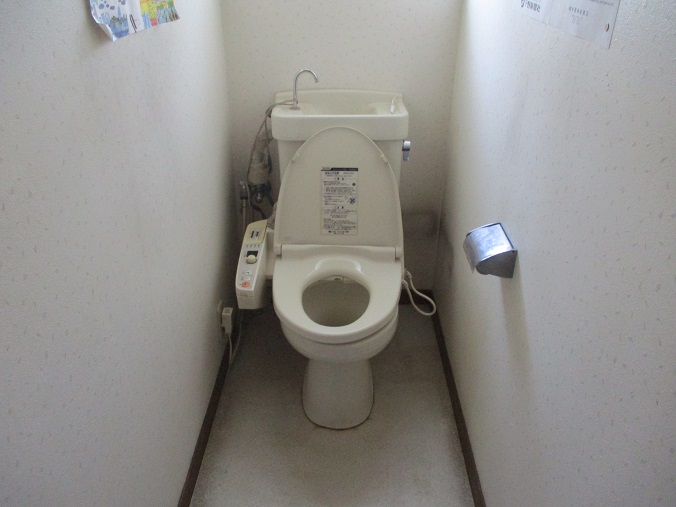 トイレ・サニタリー施工事例7（施工前）